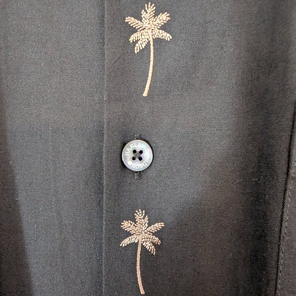 Harley-Davidson Honolulu Hawaii Men's Black Short Sleeve button-down Shirt - Picture 8 of 11